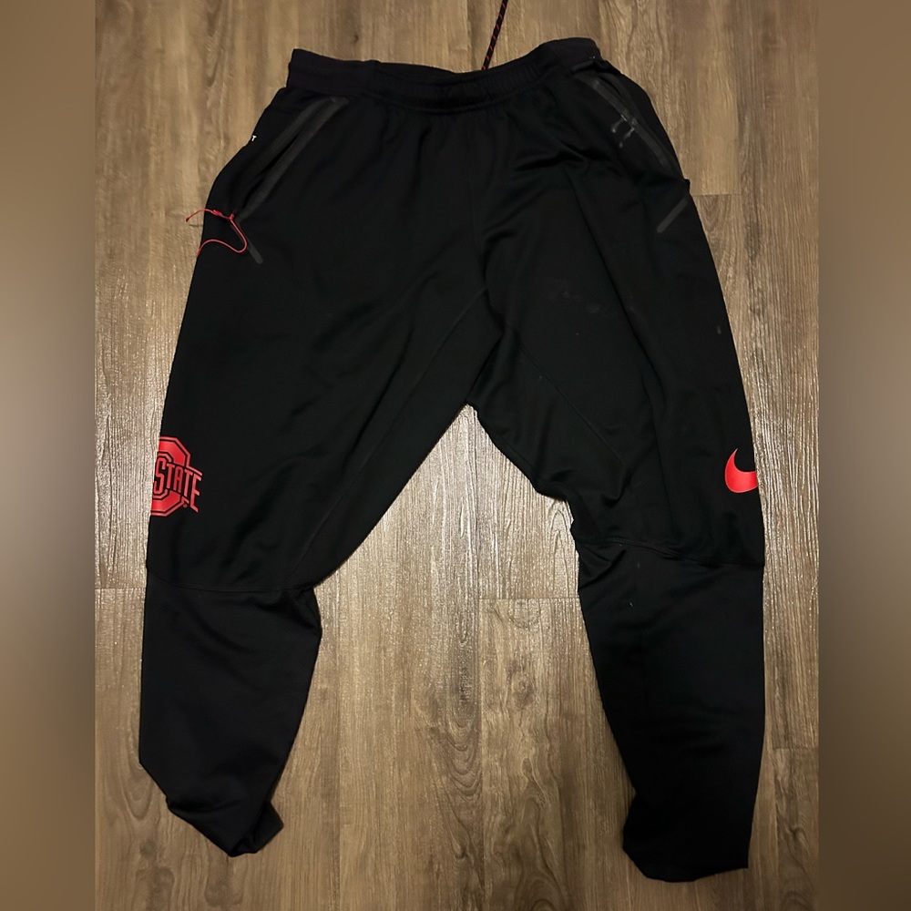 Nike Work out joggers